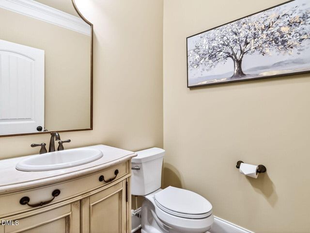 4128 Field Oak Drive, Wake Forest, NC 27587