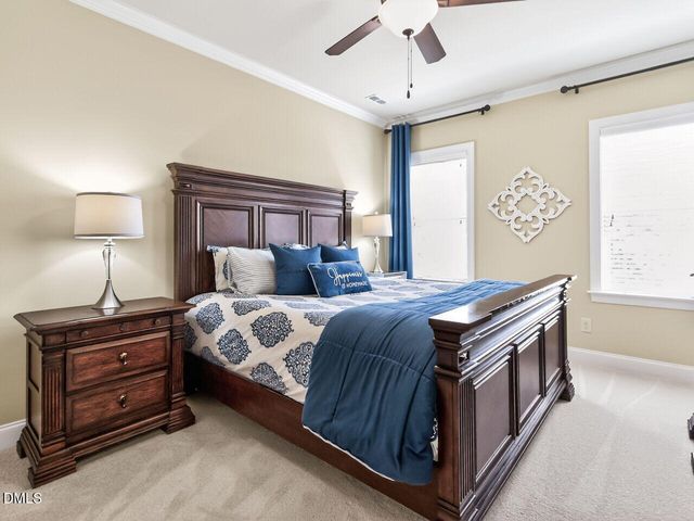 4128 Field Oak Drive, Wake Forest, NC 27587