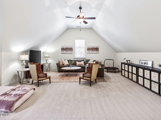 4128 Field Oak Drive, Wake Forest, NC 27587