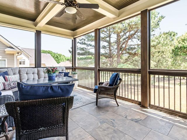 4128 Field Oak Drive, Wake Forest, NC 27587