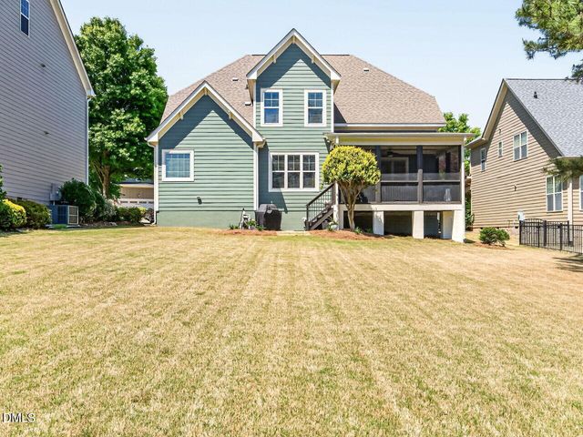 4128 Field Oak Drive, Wake Forest, NC 27587