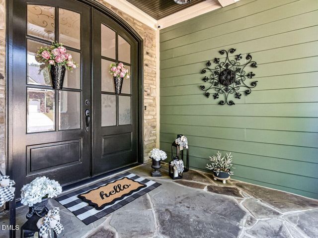 4128 Field Oak Drive, Wake Forest, NC 27587