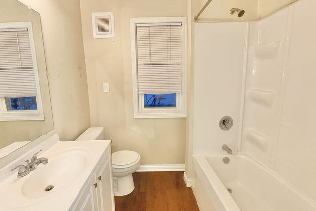 640 S Spencer Street, Aurora, IL 60505