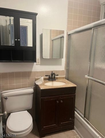 854 229Th Street, New York, NY 10466