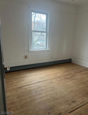 854 229Th Street, New York, NY 10466