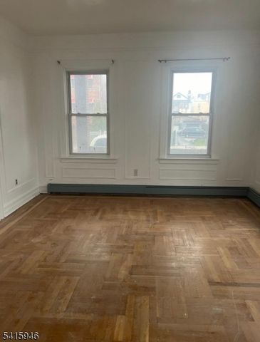 854 229Th Street, New York, NY 10466