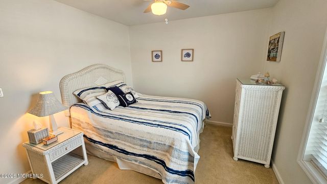24 Dorothy Drive, Manahawkin, NJ 08050