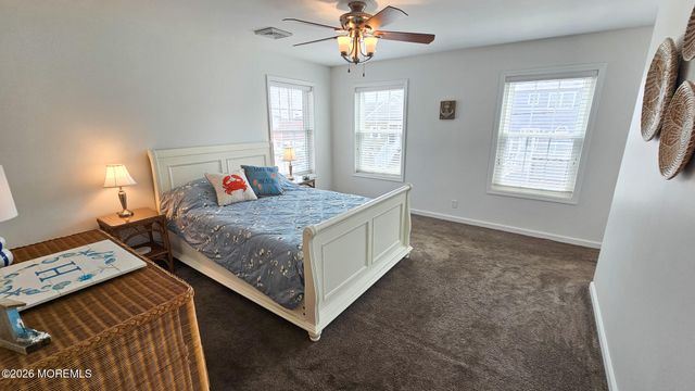 24 Dorothy Drive, Manahawkin, NJ 08050