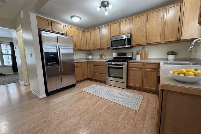 2630 Bennett Street, Dearborn, MI 48124