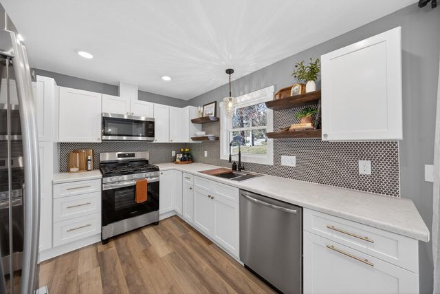 311 Highland Court SW, Rochester, MN 55902