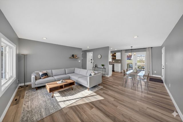 311 Highland Court SW, Rochester, MN 55902