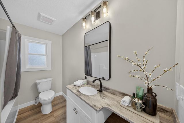 311 Highland Court SW, Rochester, MN 55902