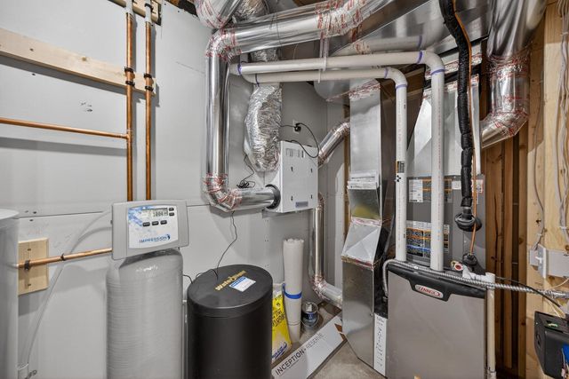 311 Highland Court SW, Rochester, MN 55902