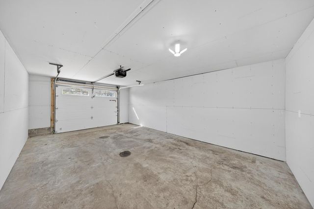 311 Highland Court SW, Rochester, MN 55902