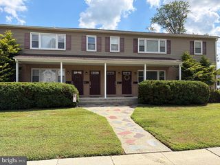 95 LINDEN AVE #B, Pitman, NJ 08071