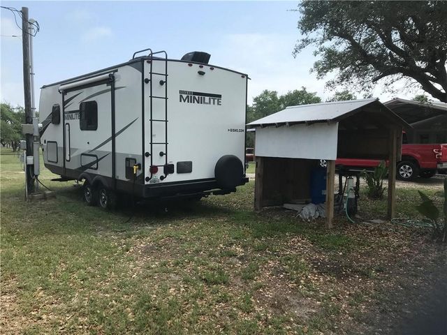 1431 W 12th St, Rockport, TX 78382