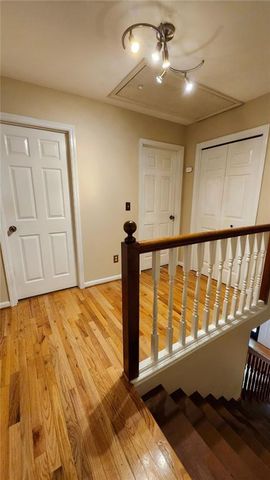 260 Farm Track, Roswell, GA 30075