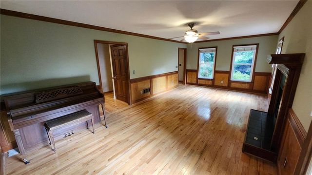 260 Farm Track, Roswell, GA 30075
