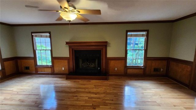 260 Farm Track, Roswell, GA 30075