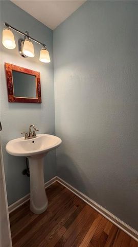 260 Farm Track, Roswell, GA 30075
