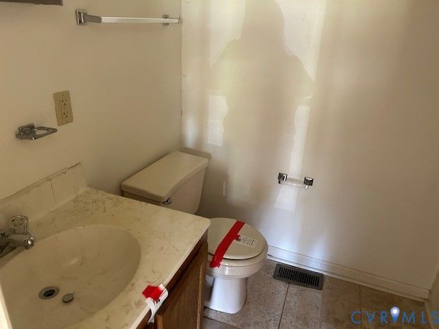 331 Pettus St, South Hill, VA 23970