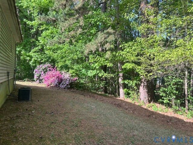331 Pettus St, South Hill, VA 23970