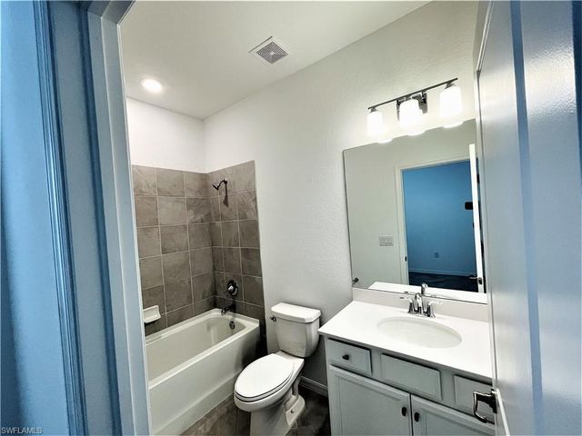 2611 Scarlet WAY, Naples, FL 34120