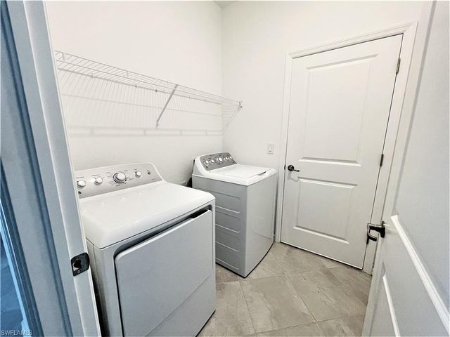 2611 Scarlet WAY, Naples, FL 34120