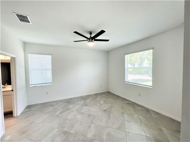 2611 Scarlet WAY, Naples, FL 34120