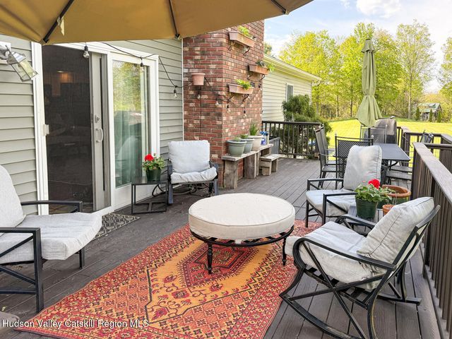 787 County Route 6, Germantown, NY 12526