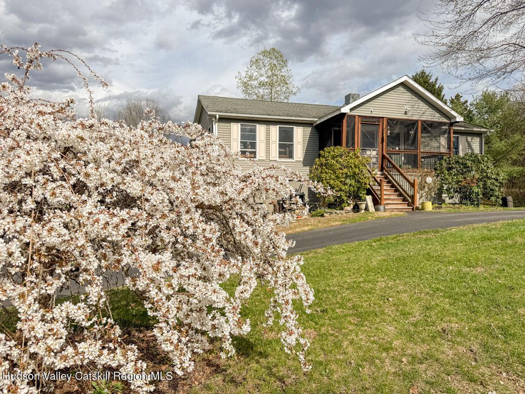 787 County Route 6, Germantown, NY 12526