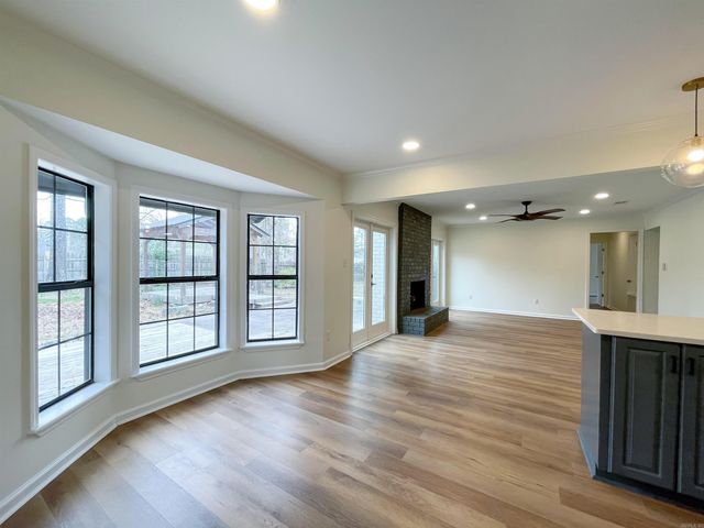 1910 Amy Lane, White Hall, AR 71602