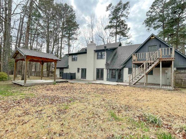 1910 Amy Lane, White Hall, AR 71602