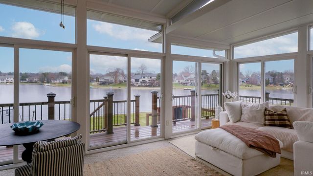 15209 Valentia Drive, Granger, IN 46530