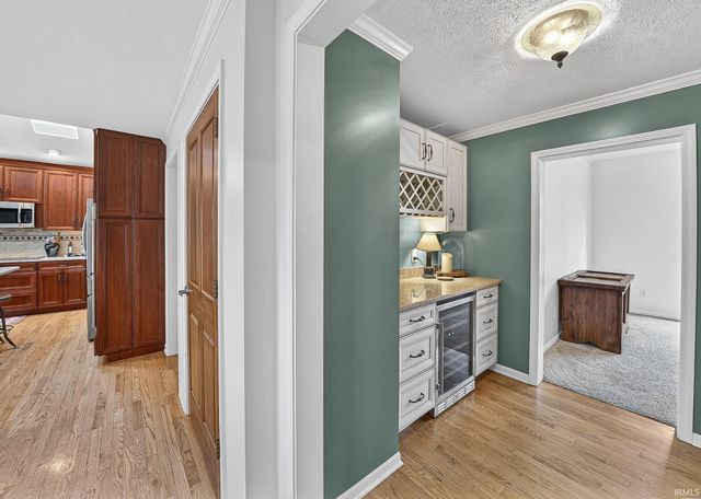 15209 Valentia Drive, Granger, IN 46530