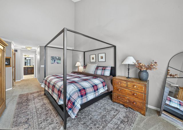 15209 Valentia Drive, Granger, IN 46530