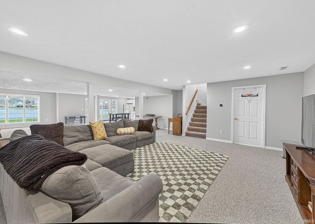 15209 Valentia Drive, Granger, IN 46530