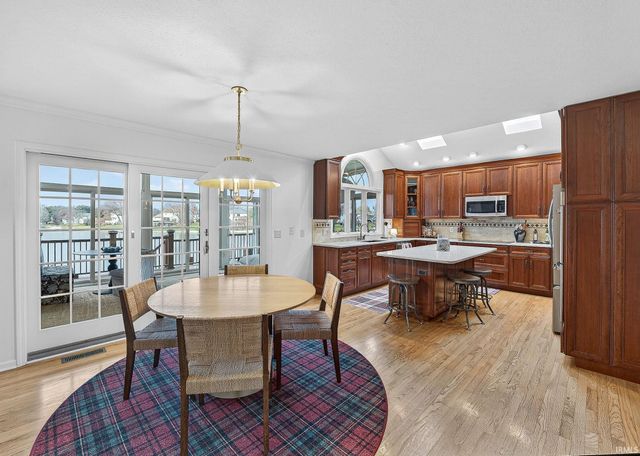 15209 Valentia Drive, Granger, IN 46530