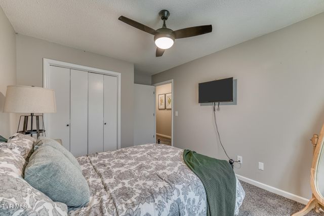 2509 East Lakeview Drive Apt 8, Johnson City, TN 37601