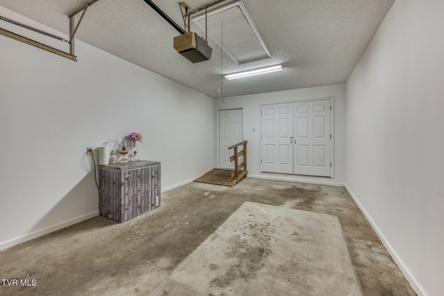 2509 East Lakeview Drive Apt 8, Johnson City, TN 37601