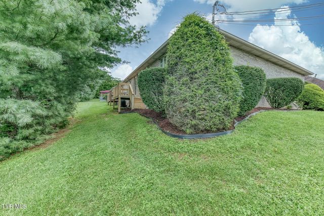 2509 East Lakeview Drive Apt 8, Johnson City, TN 37601