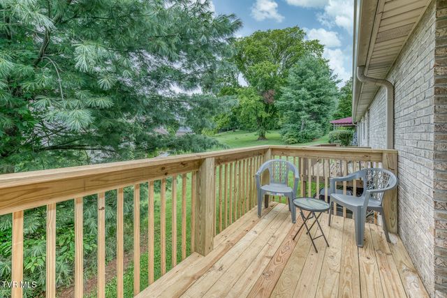 2509 East Lakeview Drive Apt 8, Johnson City, TN 37601