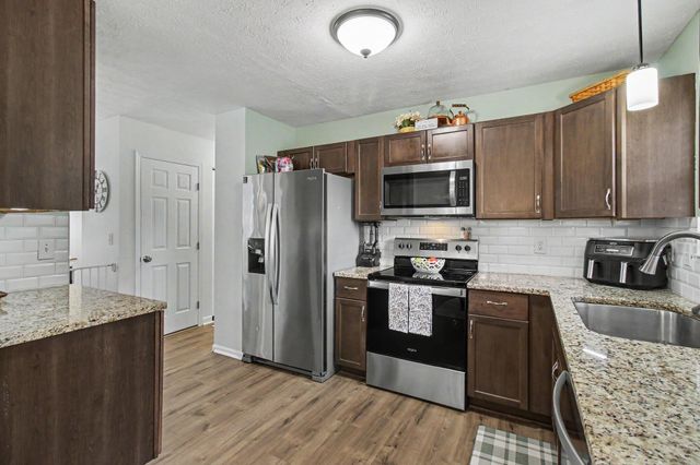3392 Senate Place, Hebron, KY 41048