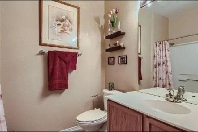 340 PORTSMOUTH DR, Georgetown, TX 78633