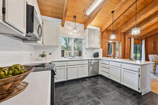 6699 Oak Hill Dr, Granite Bay, CA 95746