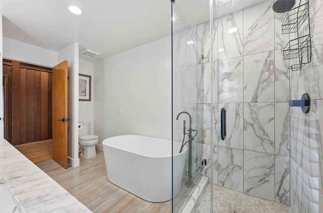 6699 Oak Hill Dr, Granite Bay, CA 95746