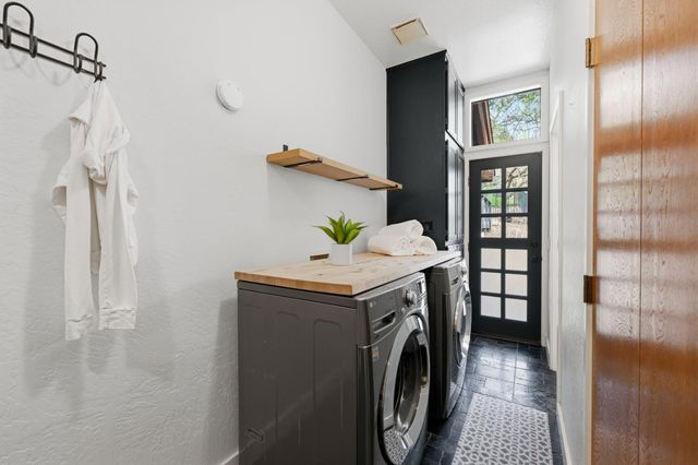 6699 Oak Hill Dr, Granite Bay, CA 95746