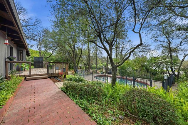 6699 Oak Hill Dr, Granite Bay, CA 95746