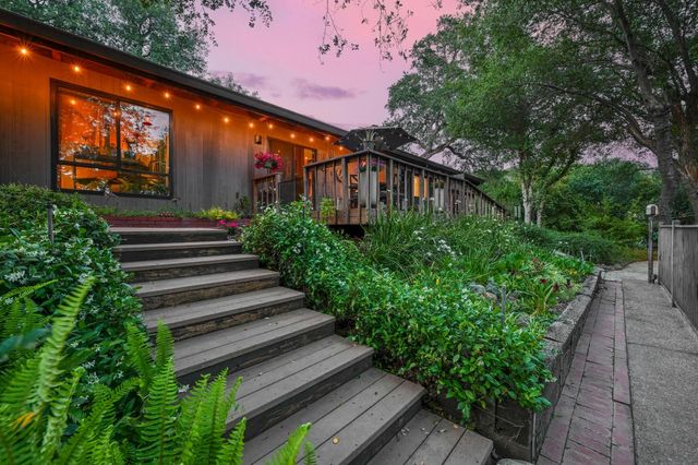 6699 Oak Hill Dr, Granite Bay, CA 95746