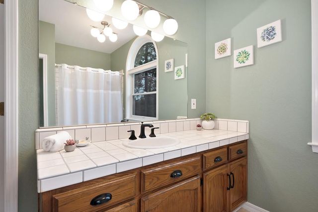 20094 Spring Garden Rd, Foresthill, CA 95631